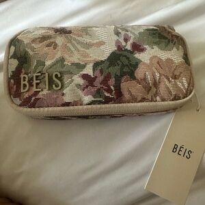 BÉIS tech organizer in vintage floral